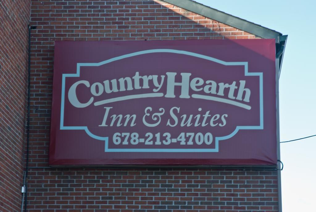Country Hearth Inn & Suites Marietta Smyrna Exterior photo